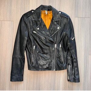 TOPSHOP: Black Leather Biker Jacket